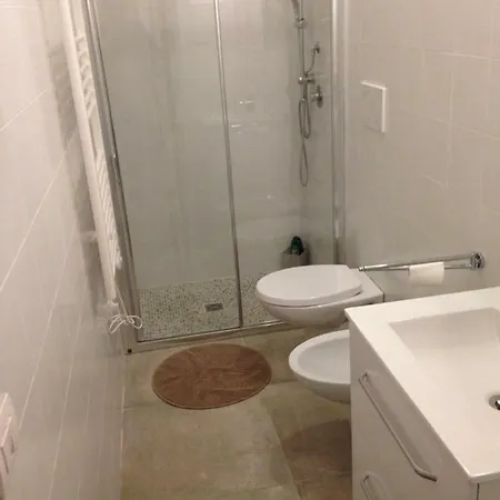 Il Conte, Monteleone Appartement Adelfia